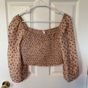 Xhilaration - Pink floral long-sleeve crop top